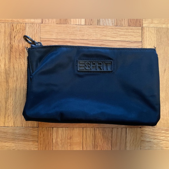 Esprit Wallet - Picture 1 of 9